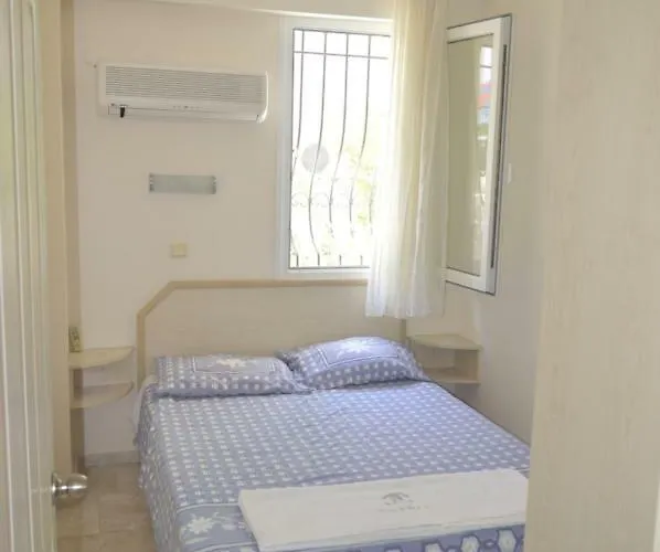 Semesterbostad Oludeniz Hostel Apartments/2 Bedroom Apartment With Swimming Pool *