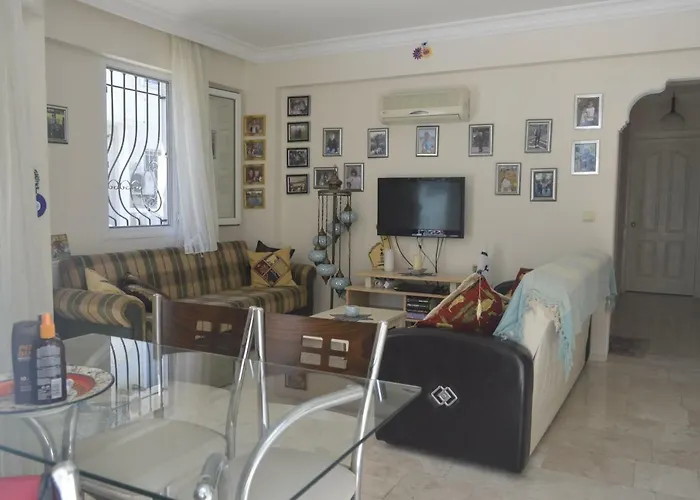 Дом отдыха Oludeniz Hostel Apartments/2 Bedroom Apartment With Swimming Pool *