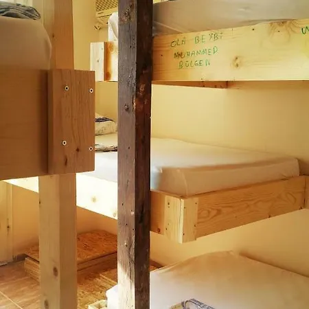 Oludeniz Hostel بيت شباب أولدينيس