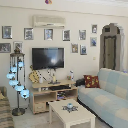 Oludeniz Hostel بيت شباب أولدينيس