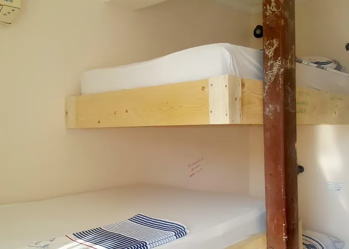 Oludeniz Hostel Apartments/2 Bedroom Apartment With Swimming Pool