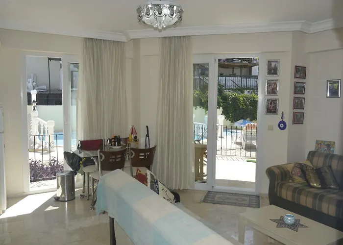 Oludeniz Hostel Apartments/2 Bedroom Apartment With Swimming Pool *